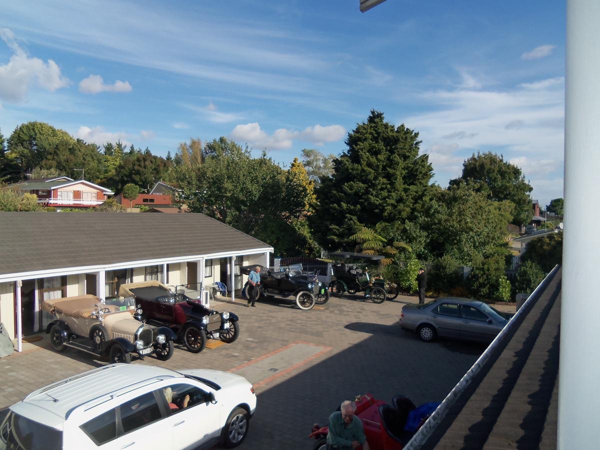 Rosetown Motel Те-Авамуту Екстер'єр фото